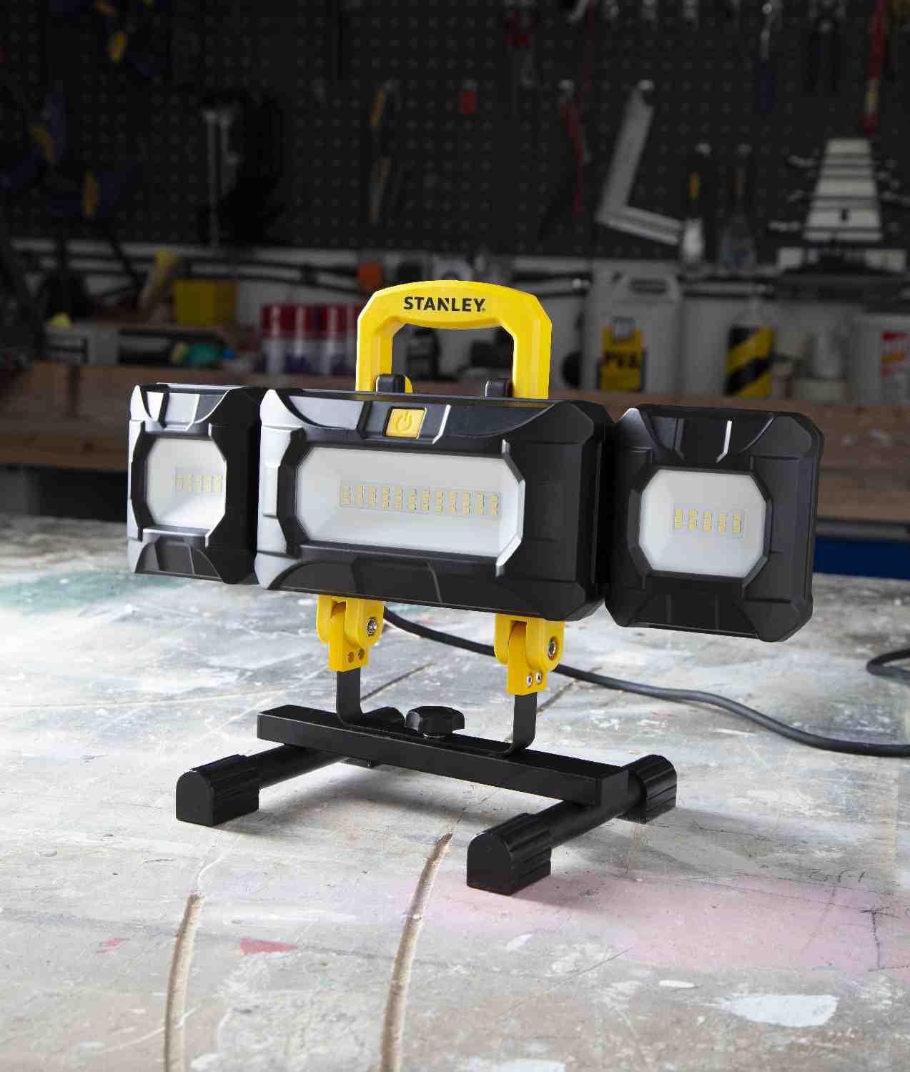 Прожектор світлодіодний STANLEY SXLS37180E