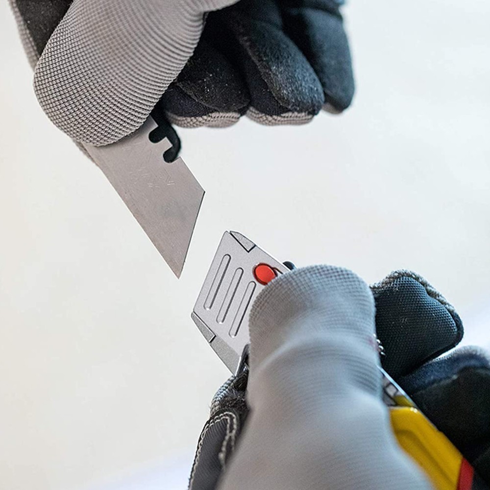 Ніж FatMax® складаний з висувним лезом для оздоблювальних робіт STANLEY 0-10-825